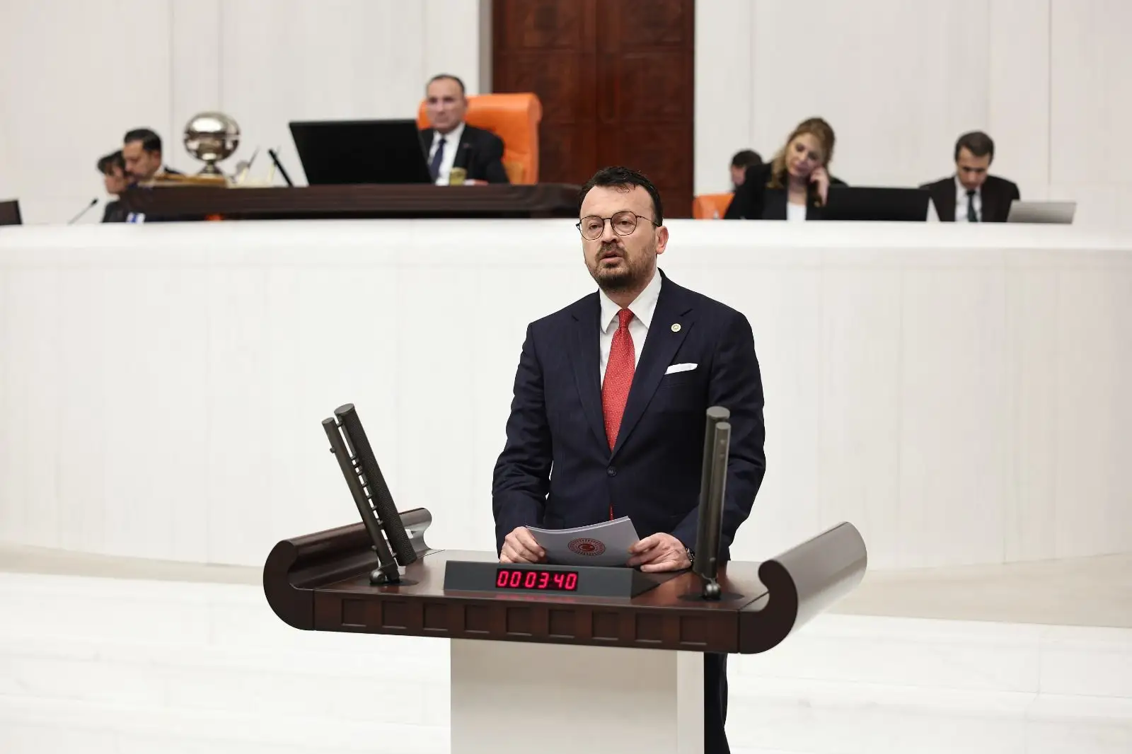 ARPACI TBMM GENEL KURUL’UNDAN SESLENDİ: "HUKUKSUZLUĞUN FATURASINI HALK ÖDÜYOR, HALK"