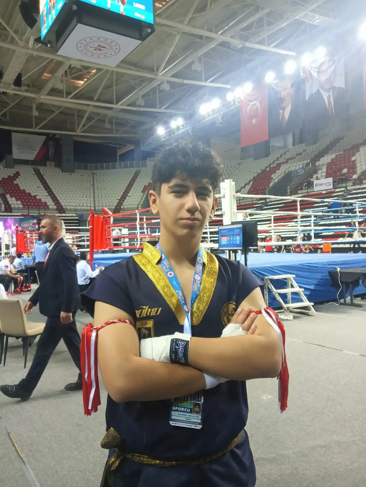 DENİZLİLİ SPORCU MUAY THAİ’DE TÜRKİYE ŞAMPİYONU OLDU